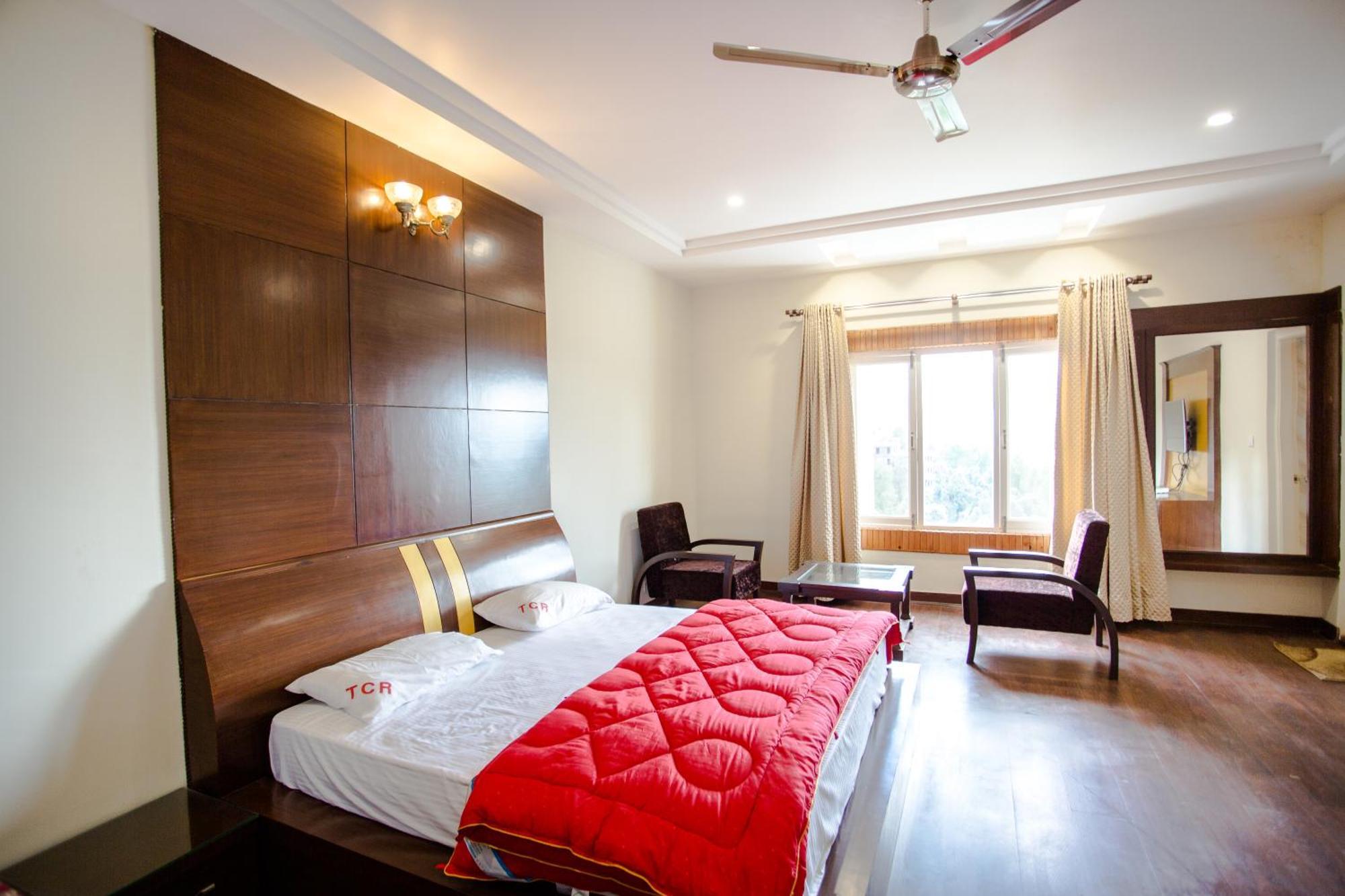 Tehri Club And Resort Chamba  Exteriér fotografie